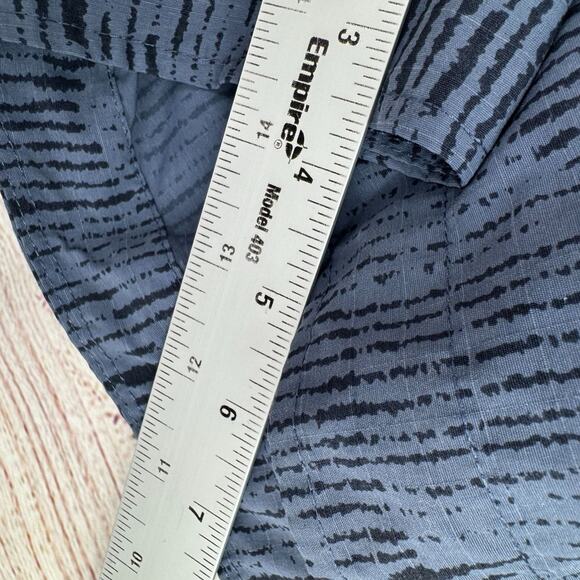 REI Co-Op Sahara Amphib Shorts Women's Size Small Blue 3 Pockets - Picture 11 of 11